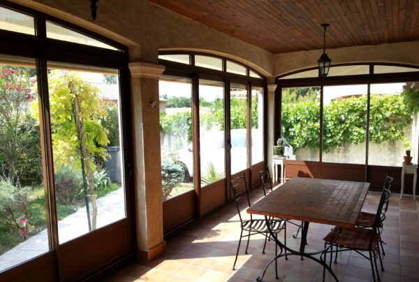 Fermeture de terrasse en aluminium sur mesure a Villeneuve les Avignon