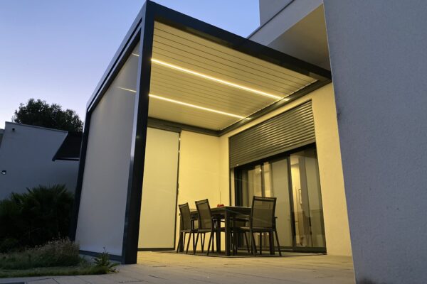 Pergolas bioclimatique avec éclairage