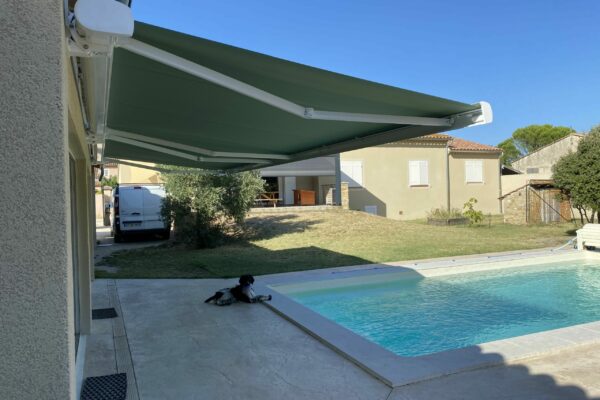 Store-coffre-de-terrasse-aluminium