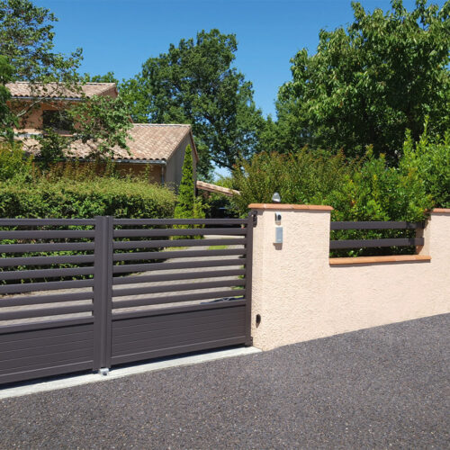 Portail aluminium manuel