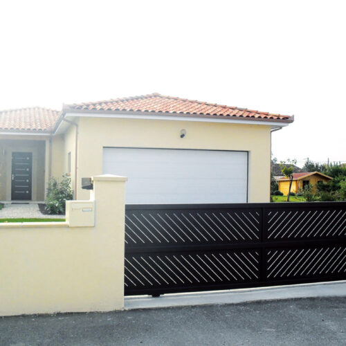Portail aluminium coulissant