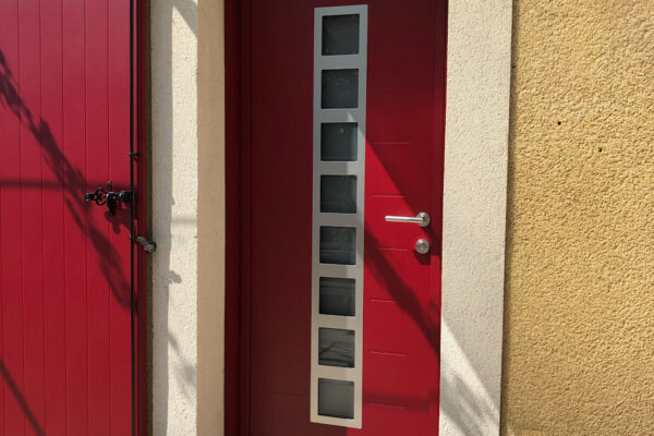 Porte d'entrée pvc ou alu