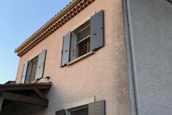 Volet battant aluminium gris anthracite isolant
