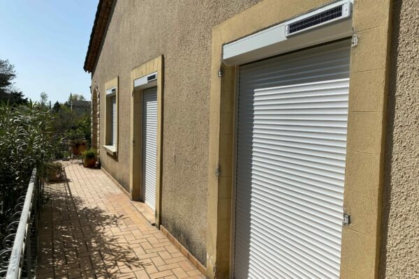 Volet roulant solaire sur mesure